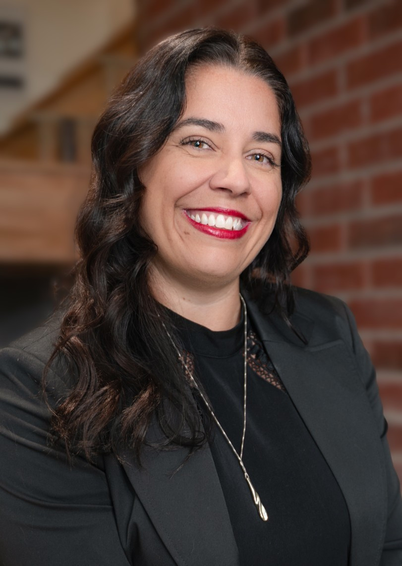 Dana Carbonneau, senior assistant, Groupe Piette Avocats
